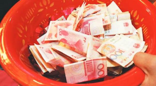 給了10萬彩禮女方家要陪多少嫁妝?彩禮可以拿來還房貸嗎