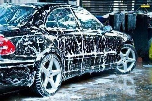 連鎖加盟陷阱:汽車美容連鎖加盟小心被圈錢
