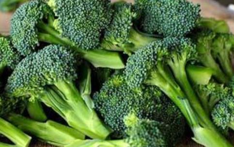 難看的妊娠紋媽媽們很傷心 6種食物改善妊娠紋