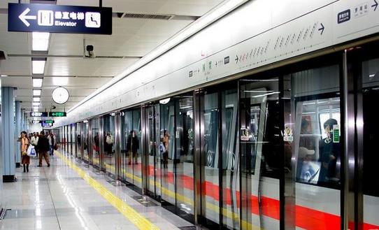 地鐵出現(xiàn)事故如何自救?地鐵安全自救必備知識大全