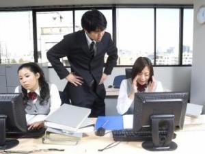 職業枯竭癥來襲怎么辦？應及時充電學會傾訴
