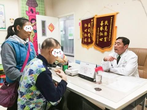 重慶95失眠抑郁研究院義診 普及精神心理健康