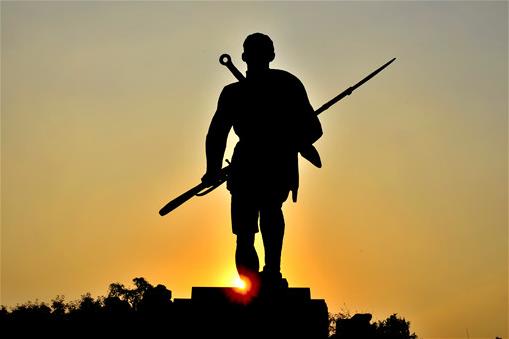 2021年義務兵能拿到多少退伍費?退伍兵60歲每月領多少補助