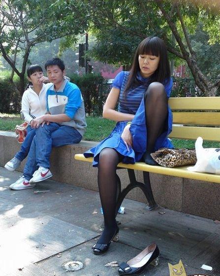 這三人構(gòu)成了一幅奇妙的風景，誰看懂了？