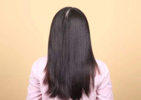 剪短發后面容易翹是為什么?剛剪的頭發太丑了怎么挽救