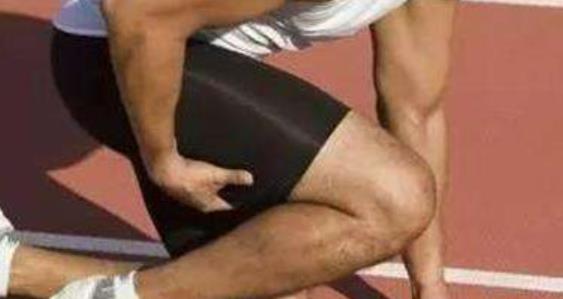 男性運動出現(xiàn)肌肉抽筋 推薦6種預防肌肉抽筋的方法
