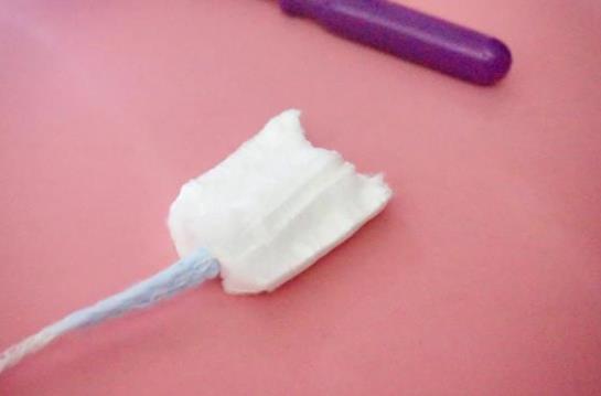 衛(wèi)生棉條會堵住經血和血塊嗎?衛(wèi)生棉條是否會破壞處女膜?