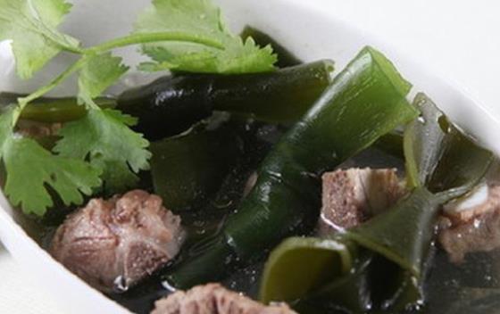 夏天是個養(yǎng)生的好季節(jié) 推薦四款夏季消暑湯