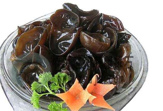 人人都知道身體里面有毒素 排肺毒食物推薦