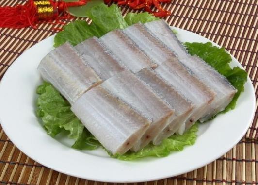 冷凍的帶魚段怎么處理?炸帶魚為什么要裹東西?