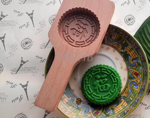 月餅模具尺寸選75的還是100的合適?做月餅沒有模具怎么辦