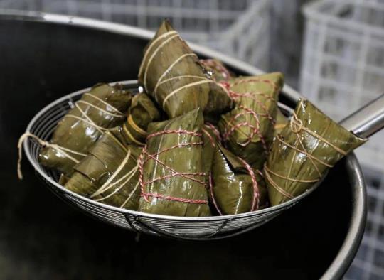粽子包好了明天再煮行嗎?粽子包好了怎么煮好吃?