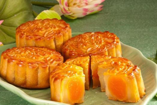月餅回油一晚夠嗎?月餅回油后還是很硬怎么補(bǔ)救?