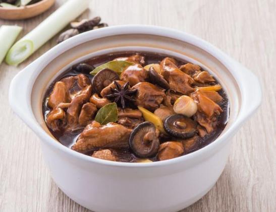 燉雞湯怎么才能把雞肉燉爛?怎么看凍雞肉新不新鮮