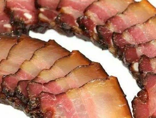 腌臘肉放多少鹽合適?做臘肉的鹽怎么才算炒黃