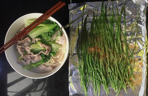 烤箱烤韭菜要烤多長時(shí)間多高溫度烤熟 烤箱5分鐘烤韭菜的竅門