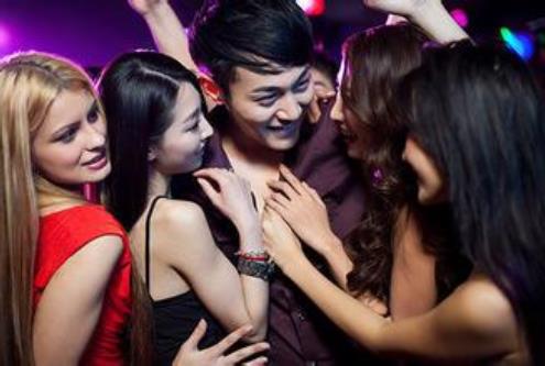 男人的10個表現,說明他沒那么喜歡你