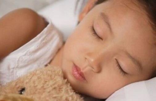 寶寶每天睡多久最科學?如何保證寶寶的睡眠時間