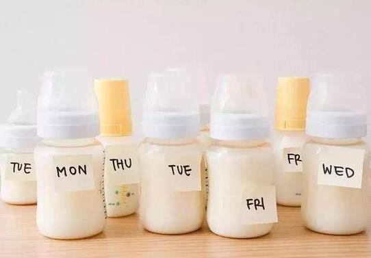 母乳可以用微波爐加熱嗎?溫母乳的水多少度比較好?