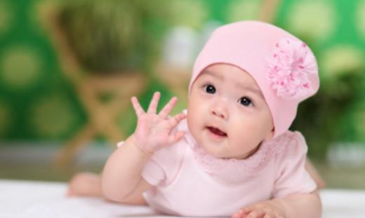 幾個月的嬰幼兒什么時候長牙齒 嬰幼兒最晚幾個月長牙