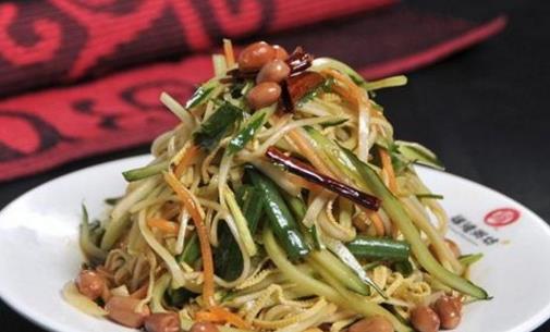 涼菜放料酒最佳時間 做菜什么時候放料酒