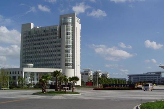 8、上海第二工業大學.jpg