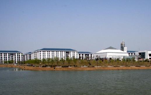 3、華北水利水電大學.jpg