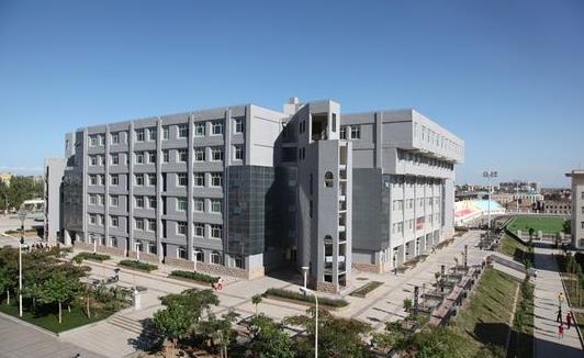 2、喀什大學(xué).jpg