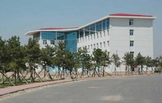 2、科爾沁藝術職業學院.jpg