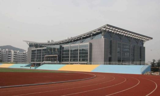 4、青島酒店管理職業(yè)技術學院.jpg