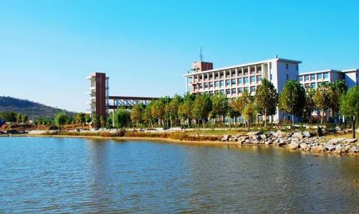 7、山東城市建設職業(yè)學院.jpg