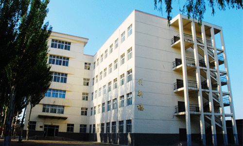 8、山西財貿職業技術學院.jpg