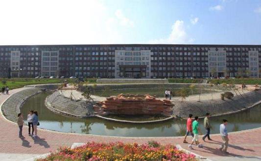 7、長春職業技術學院.jpg