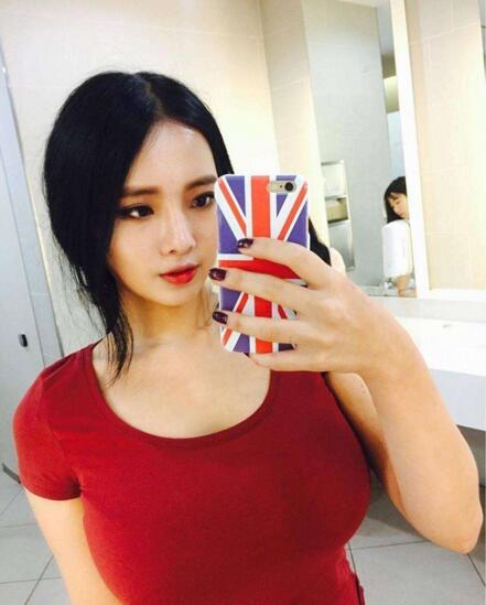 四、jeee622(身材最好的網紅).jpg