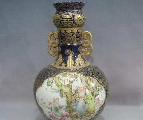 八、霽藍描金開光粉彩花鳥暗刻松石.jpg