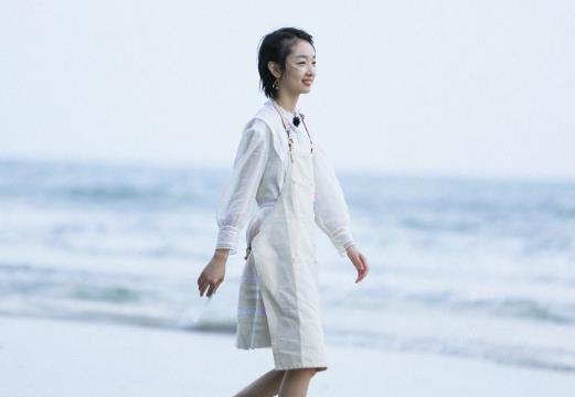 中國五個80斤以下的女明星排行榜,鞠婧祎最瘦,76斤!