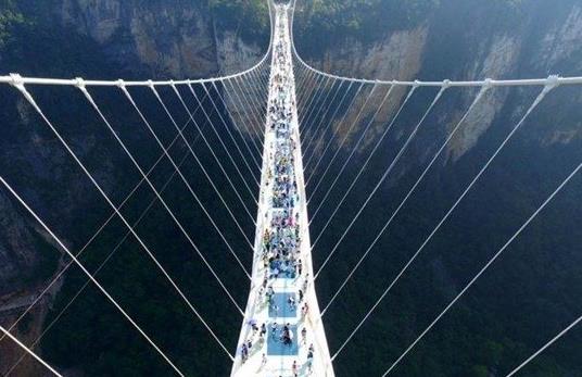 最令游客害怕的五大景區排行榜,張家界大峽谷玻璃橋你敢走嗎