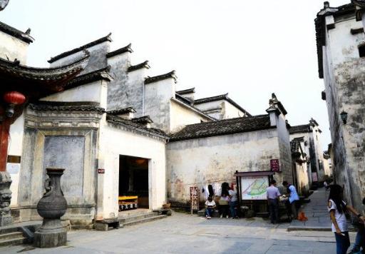 中國十大特色民居排行榜,福建土樓和大自然完美融合
