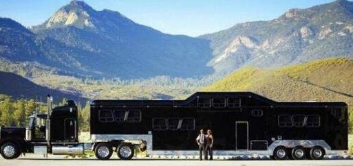 世界上最重的5款汽車排名,午夜騎士房車重達(dá)22.7噸