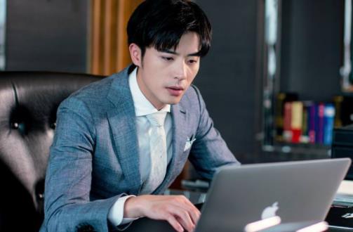中國十大最新愛情劇排行榜,《喜歡你時風好甜》第一