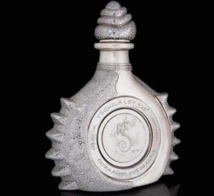 世界最貴的十大名酒排名,億萬(wàn)富翁伏特加、1935年賴茅酒很昂貴