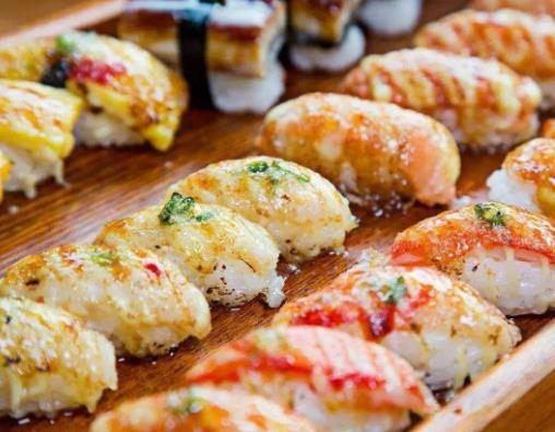 壽司加盟店10大品牌排名,蒼井外帶壽司、阿杏飯團(tuán)人氣高