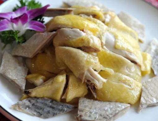 舟山十大名小吃排名,舟山帶魚(yú)味道鮮美,大烤目魚(yú)非常誘人