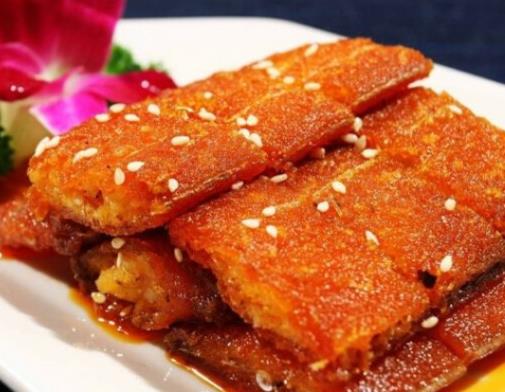 舟山十大名小吃排名,舟山帶魚(yú)味道鮮美,大烤目魚(yú)非常誘人