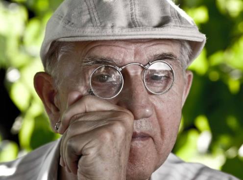 四大血型壽命排行,O型血平均壽命最長,B型血平均年齡77歲