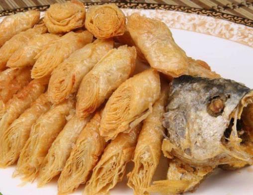 寧波十大小吃排名,寧式鱔絲很滋補(bǔ),寧波湯圓是代表性美食