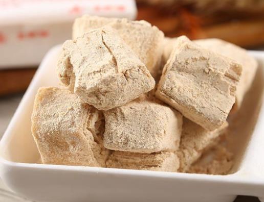 寧波十大小吃排名,寧式鱔絲很滋補(bǔ),寧波湯圓是代表性美食