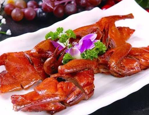 粵菜十大名菜排行榜,叉燒是傳統粵菜,釀豆腐十分鮮美