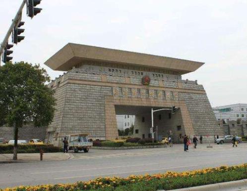 全國軍事類院校排行榜,陳賡、粟戎生畢業于國防科學技術大學
