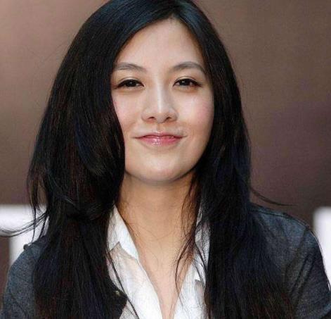 胡潤中國女企業(yè)家排行榜,楊惠妍是碧桂園聯(lián)席主席,吳亞軍位居第二